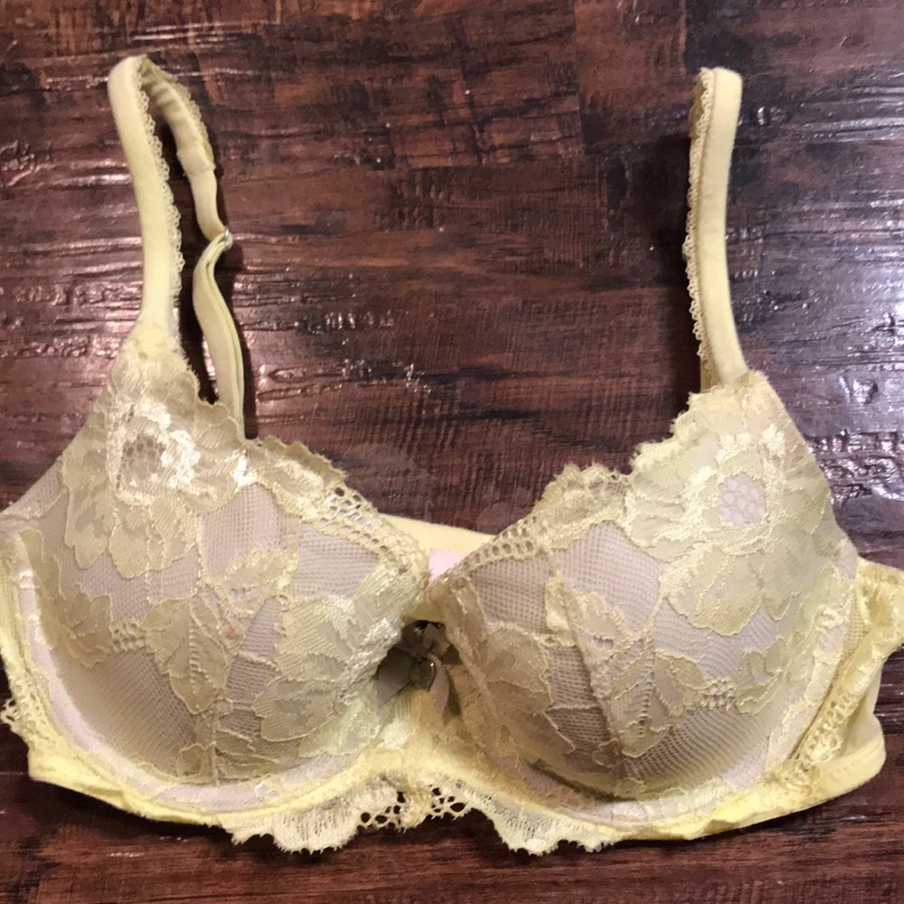 VS Bra